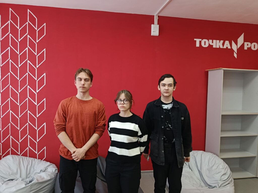 06.02.2026 года на базе центра «Точка Роста» школы села Девлезеркино, открытого в 2020 году в рамках реализации национального проекта «Образование», прошла районная спартакиада по шахматам