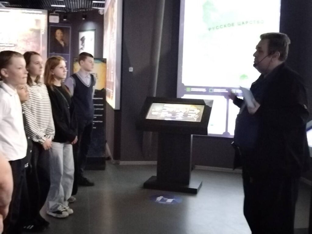 0 апреля 2026 года стал для обучающихся  ФДО « Мир вокруг нас» настоящим днём открытий. Вместе со своим педагогом Етривановой Е.В. ребята отправились в увлекательную поездку в областную столицу.